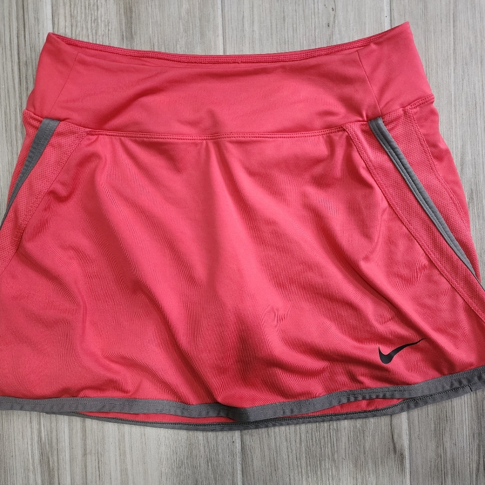 Nike athletic skirt